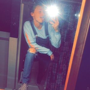 Meet your Posher, Lindsey